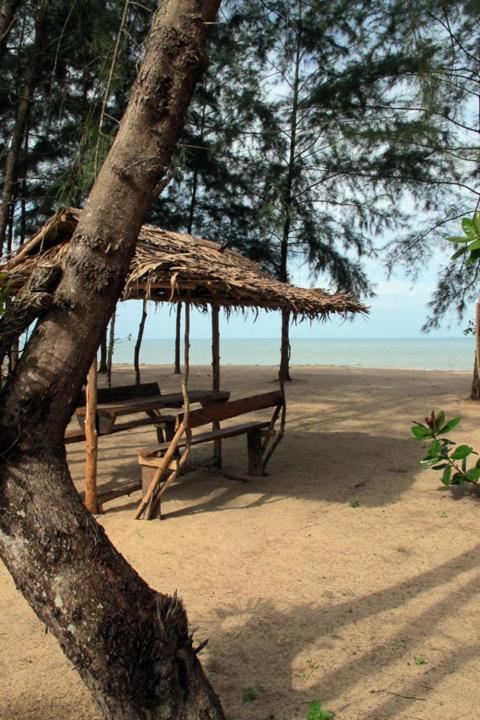 Cousin Koh Kho Khao Resort 2*