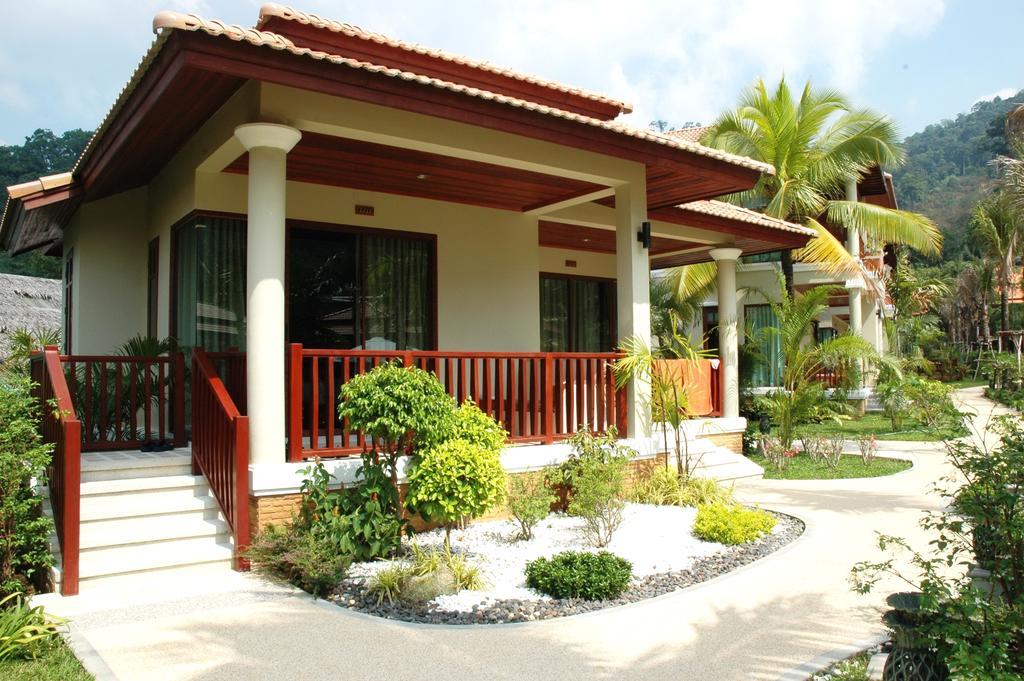 Khaolak Bayfront Resort Takuapa