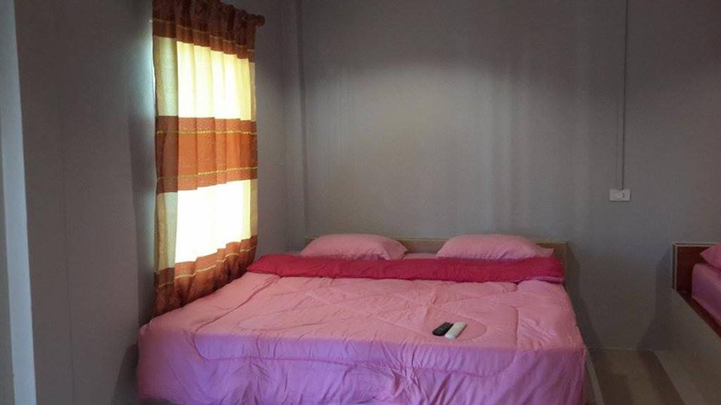 Boon Nam Fah Resort Chao Lao Beach