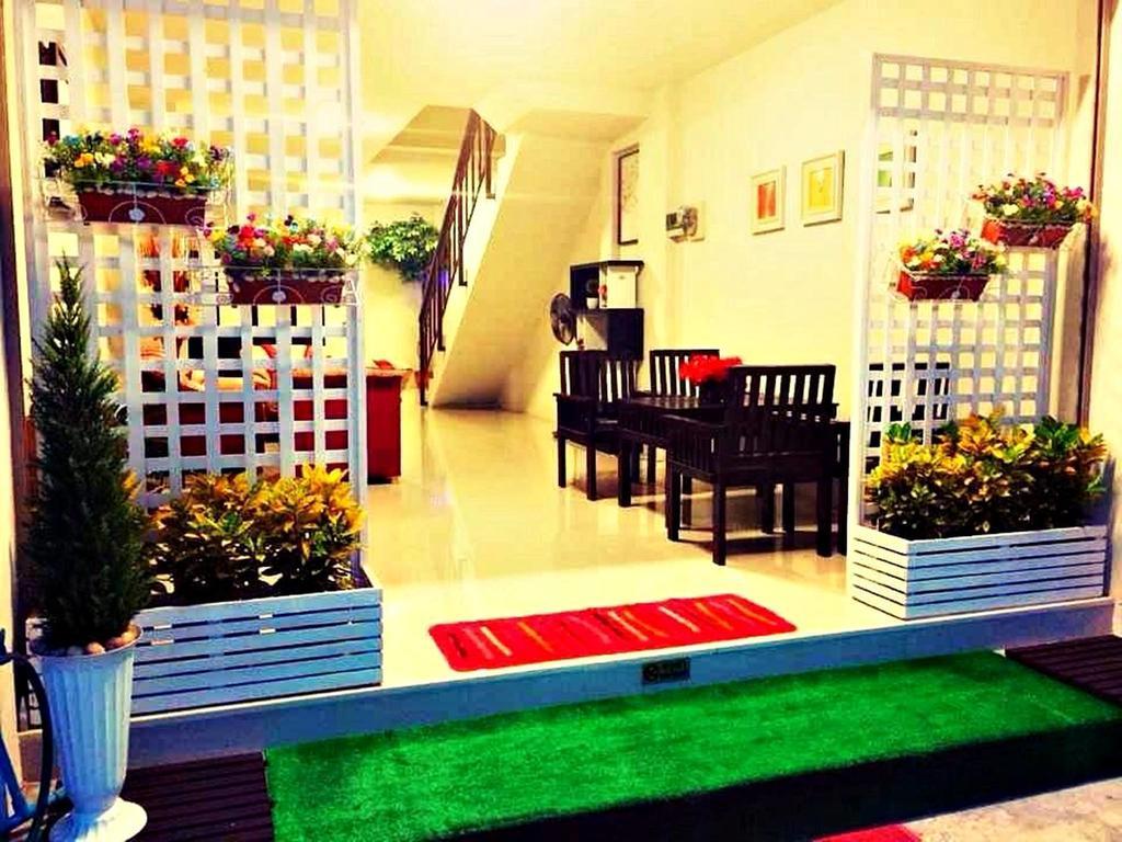 Guest house The Day 2*