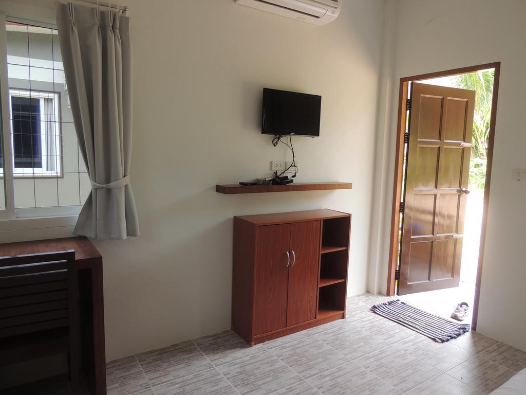 Banana * Khao Lak