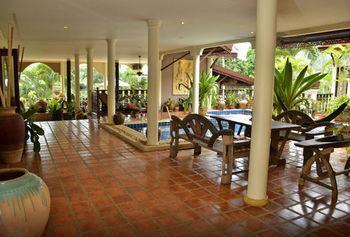 Baan Sijan Hotel 3*
