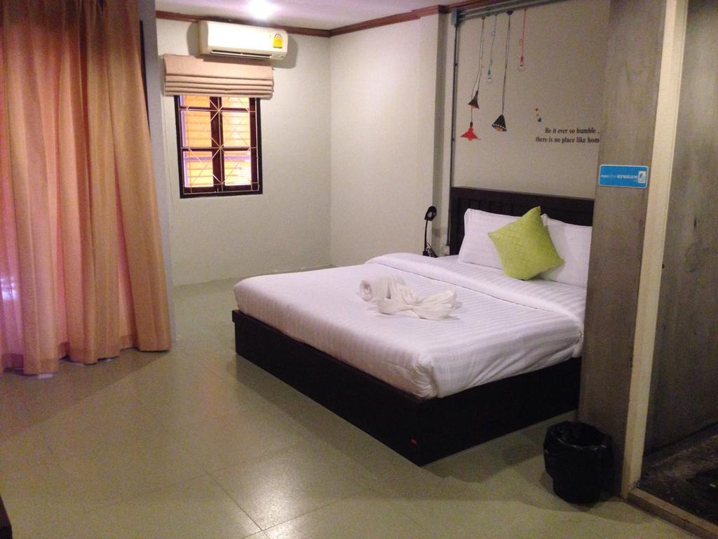 K2 Backpacker Khao Lak