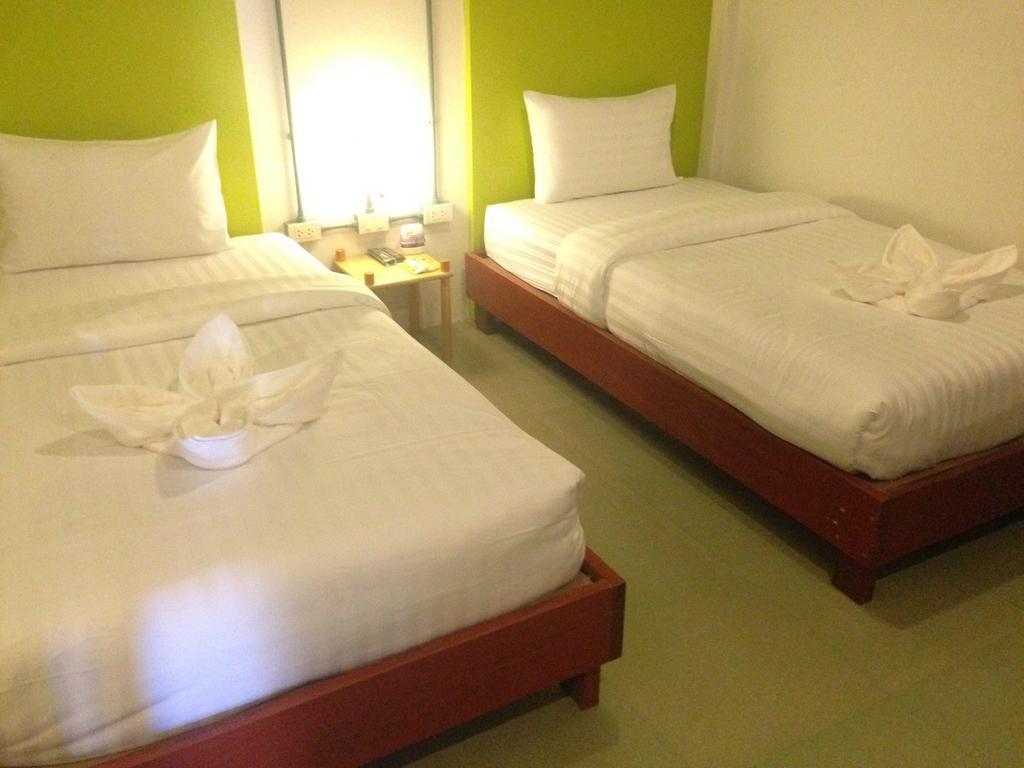 K2 Backpacker * Khao Lak