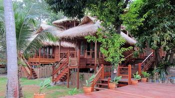 Resort Moons 3*