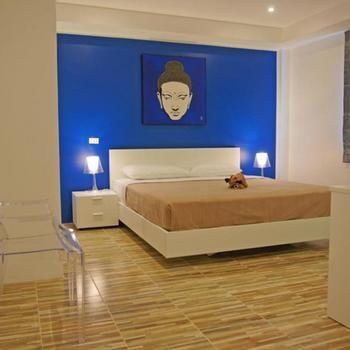 Lotus Art Hotel