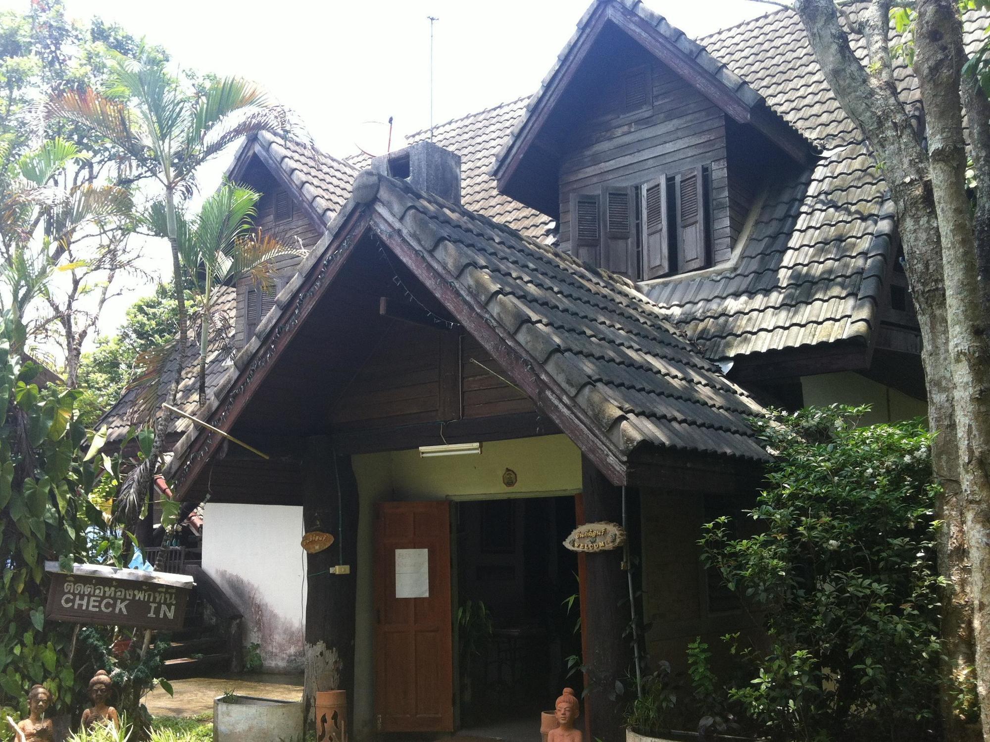 Mae Khum 2*