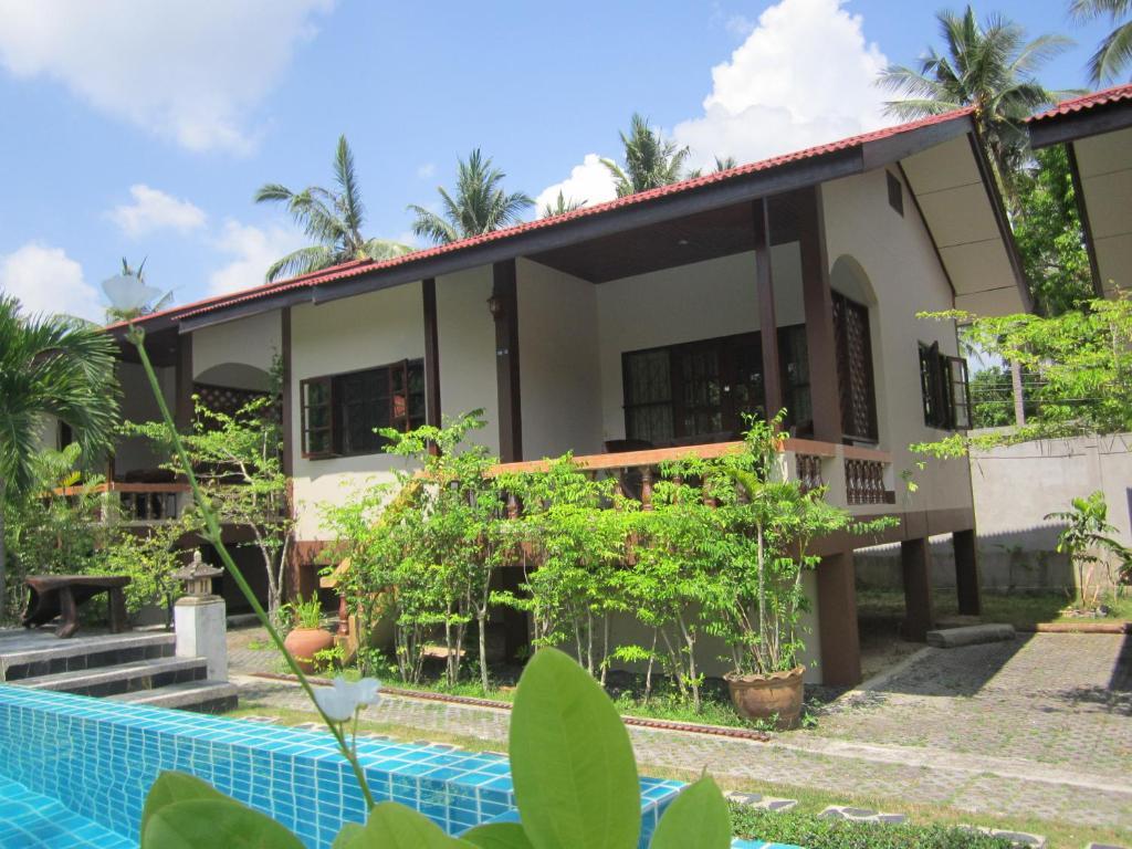Baan Sala Lung Dam Resort Bophut
