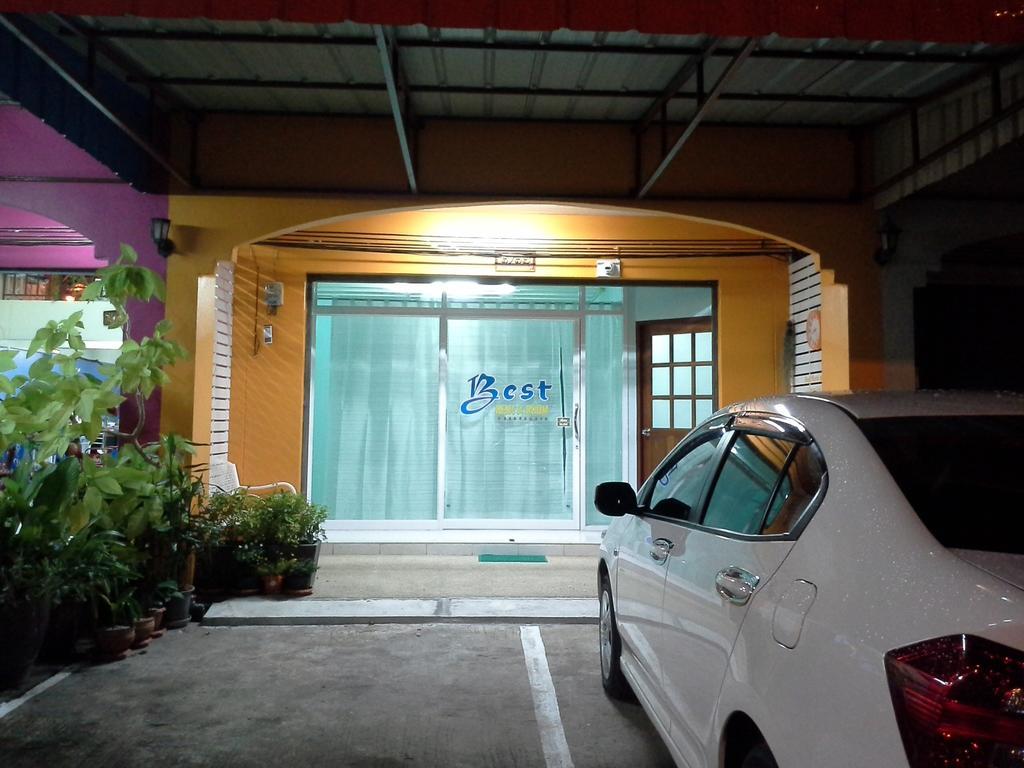 Rent A 2*