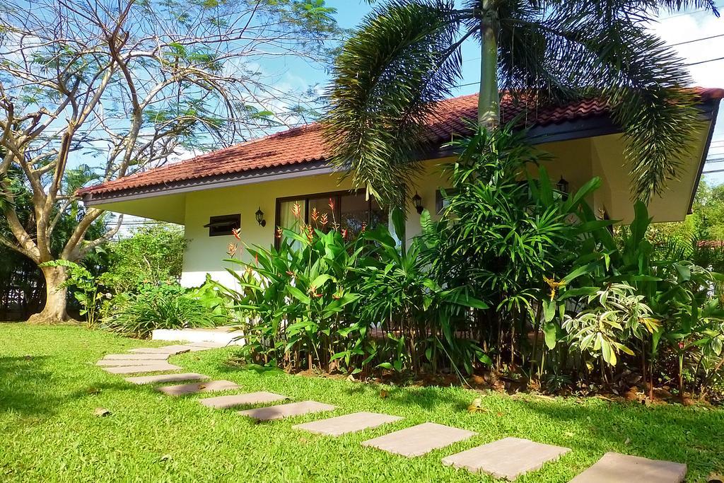 Baan Lompai Villa *
