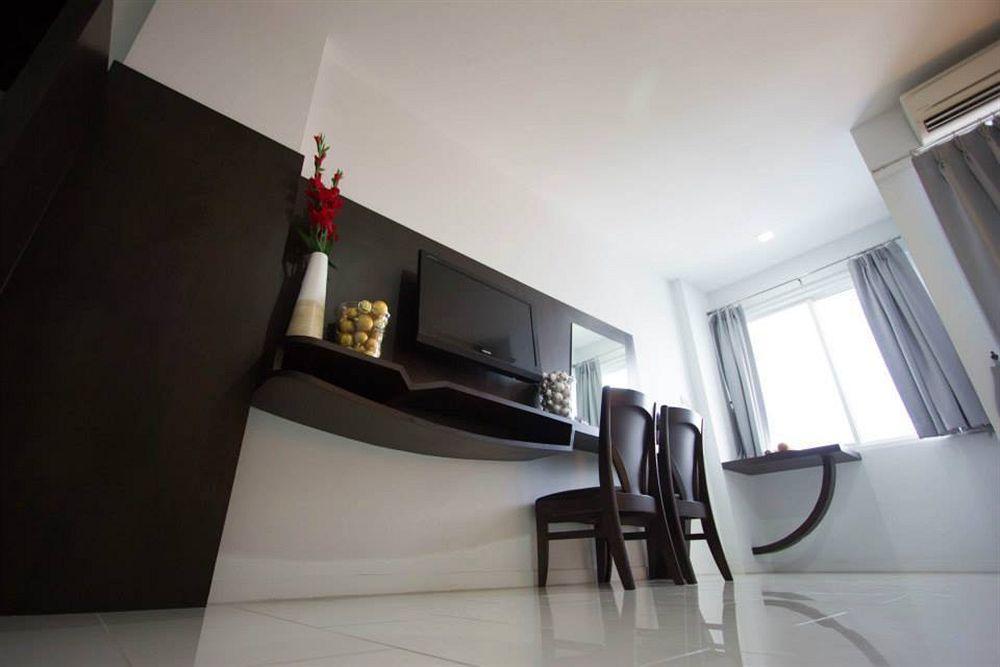 Hotel Prime Time Chonburi