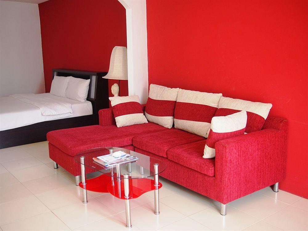Hotel Yani Jomtien Beach