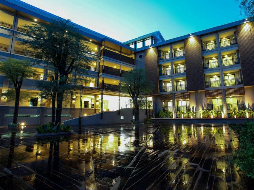 Aparthotel Romyen Garden Place