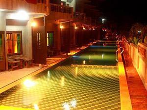 Haad Yao Bungalows