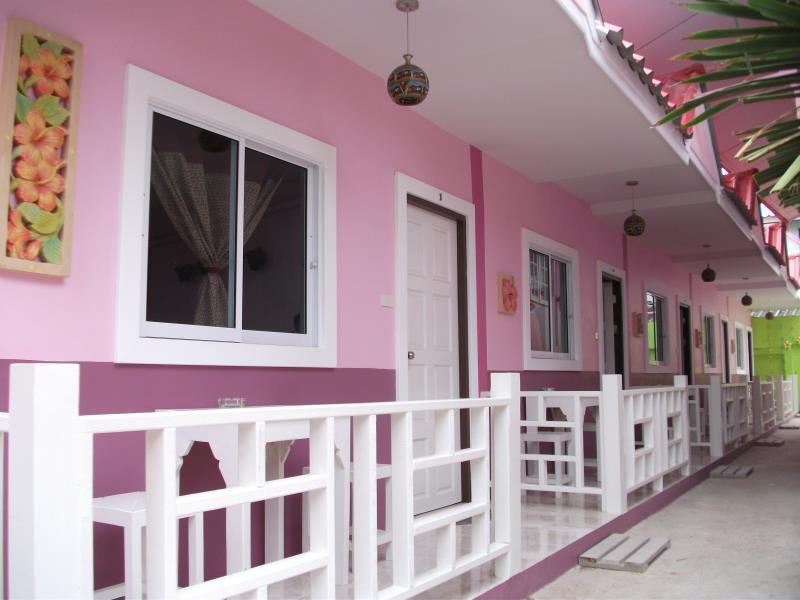 Baan Kaneang