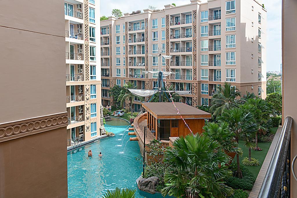 Atlantis Jomtien Apartamento *