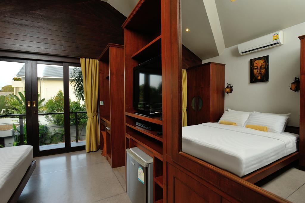 Cozy Tawan Close To *