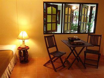 Hotel Capital O 834 Iyara & Koh Chang