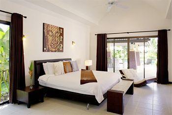 Baan Zoe Villa