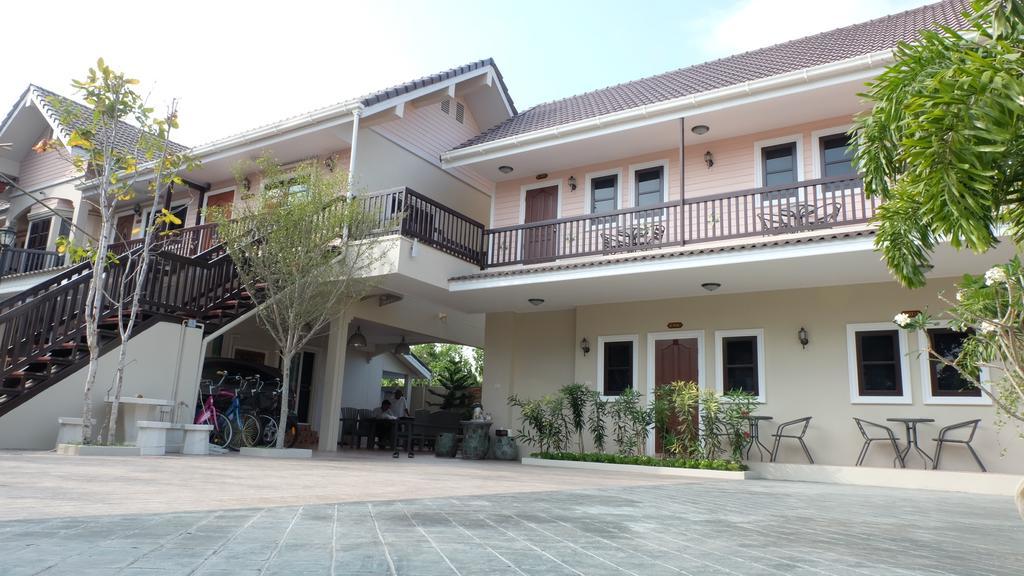 Nasuk House