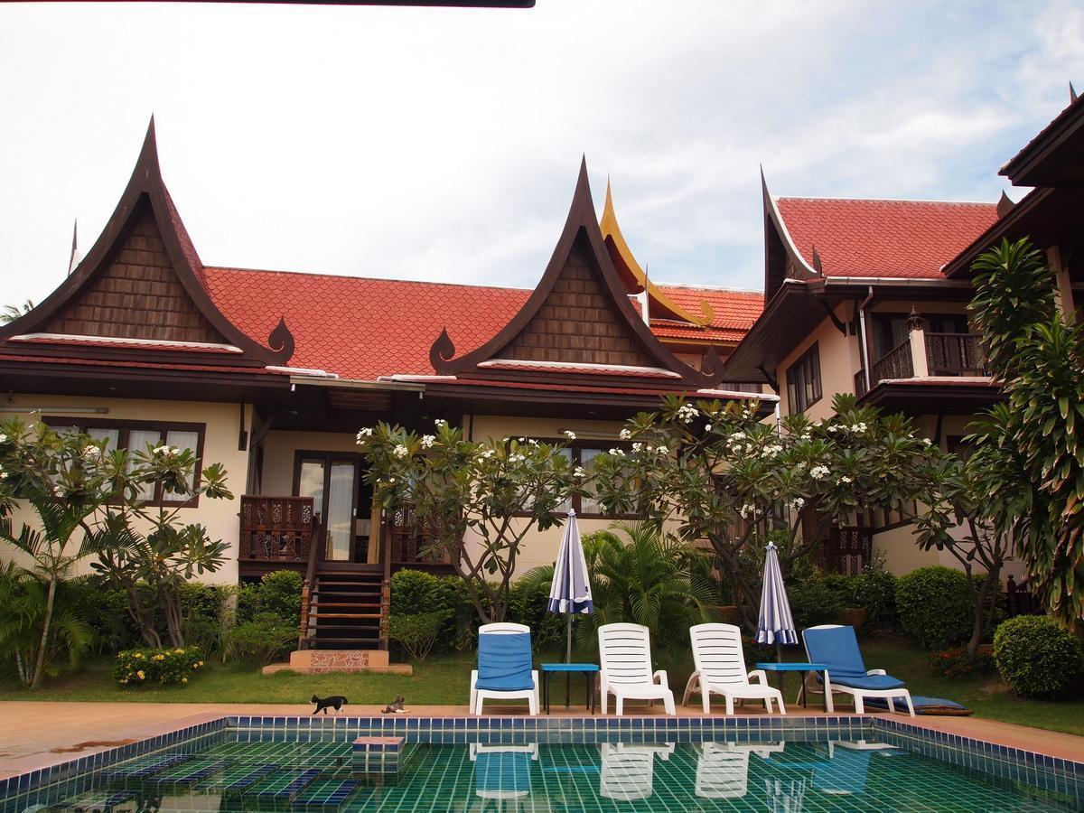Crystal Samui Choeng Mon