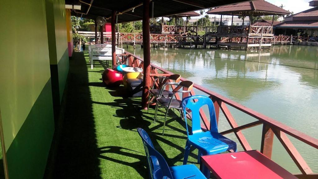 Resort Pueanjai And Restaurant 3*