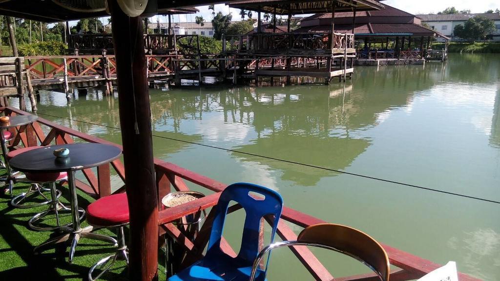 Resort Pueanjai And Restaurant Chumphon