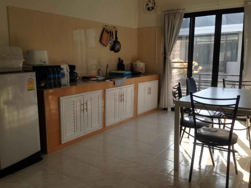 Rayong Sea View Inn Ban Chak Phai