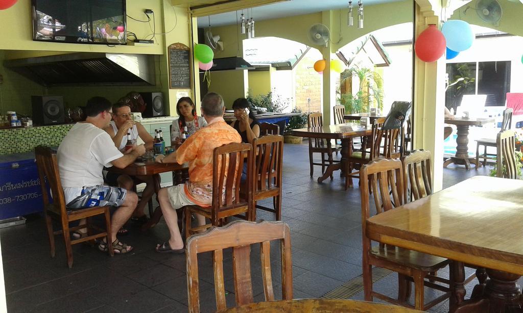 Dao - Dao Cafe Hostel *