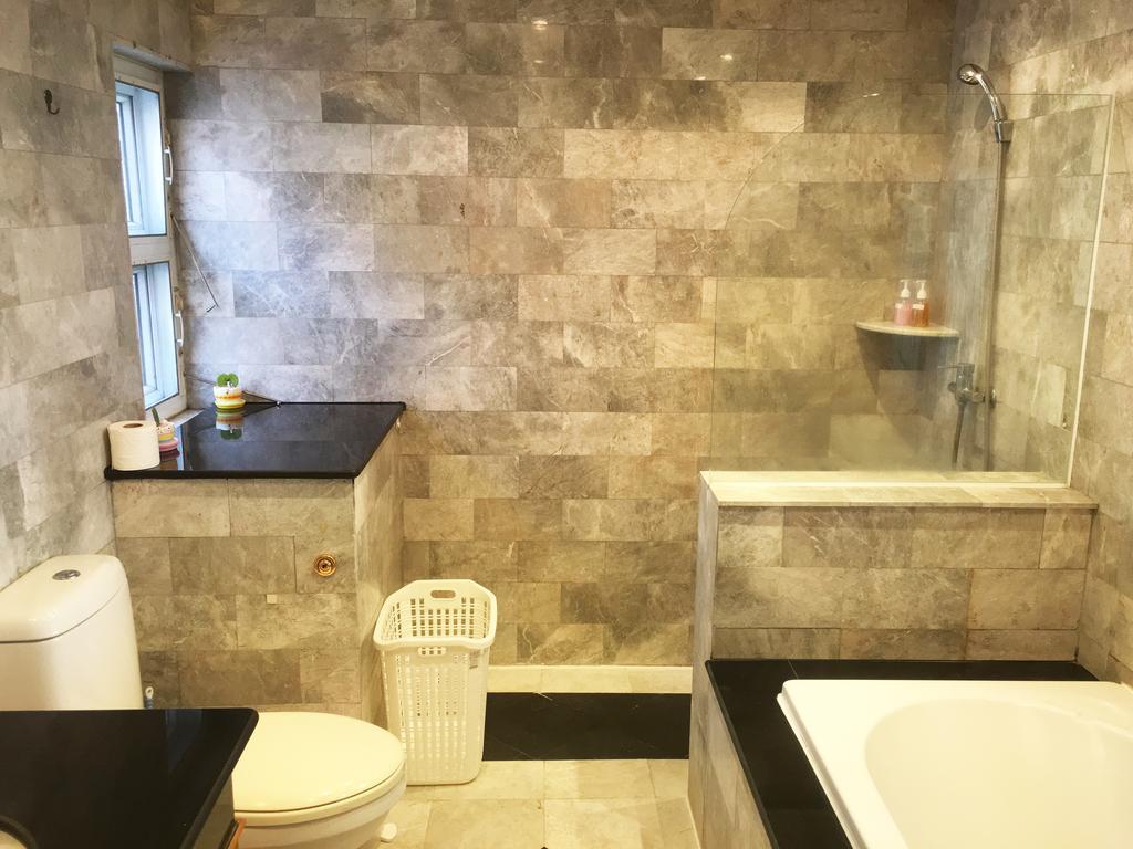 Penthouse Galare Thong Tower *