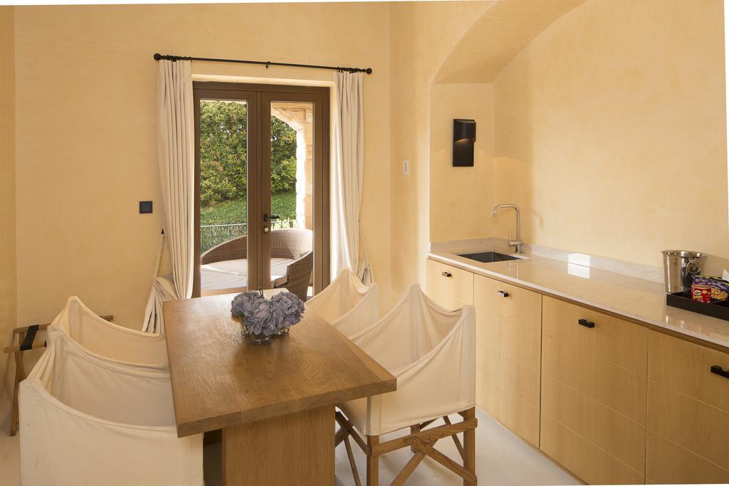 Toscana Town Square Suites Hotel