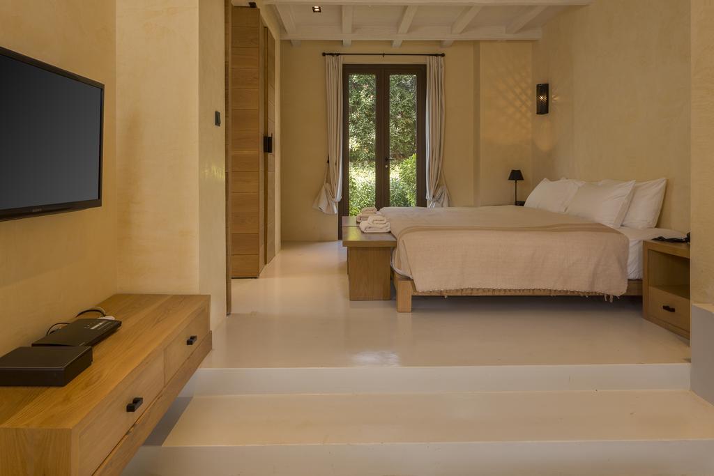 Toscana Town Square Suites