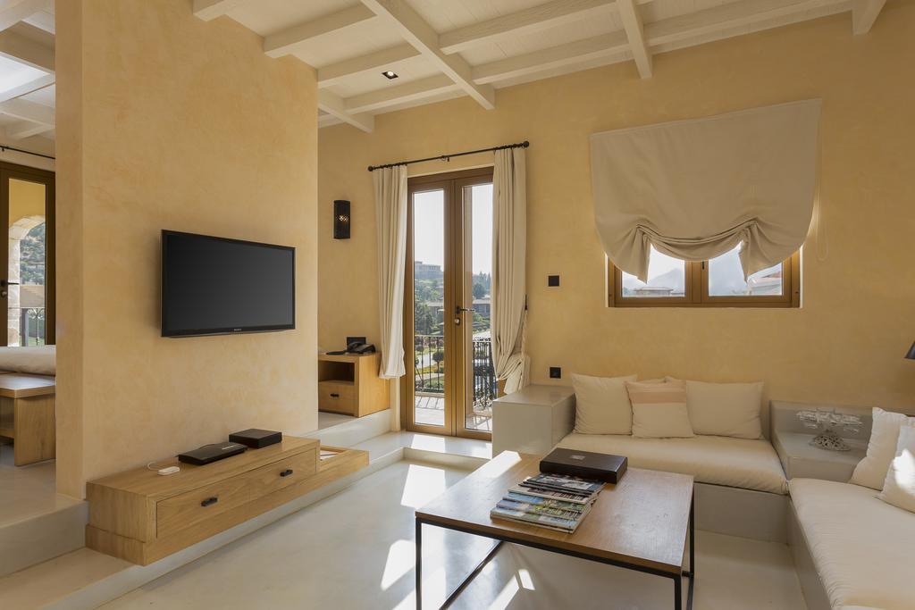 Toscana Town Square Suites Hotel 4*