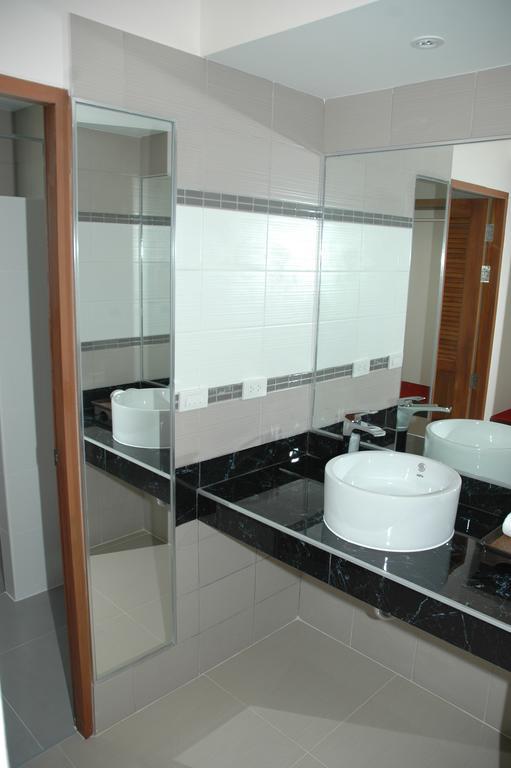 East Shore Pattaya Guest house