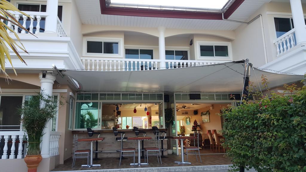 Guest house East Shore Pattaya