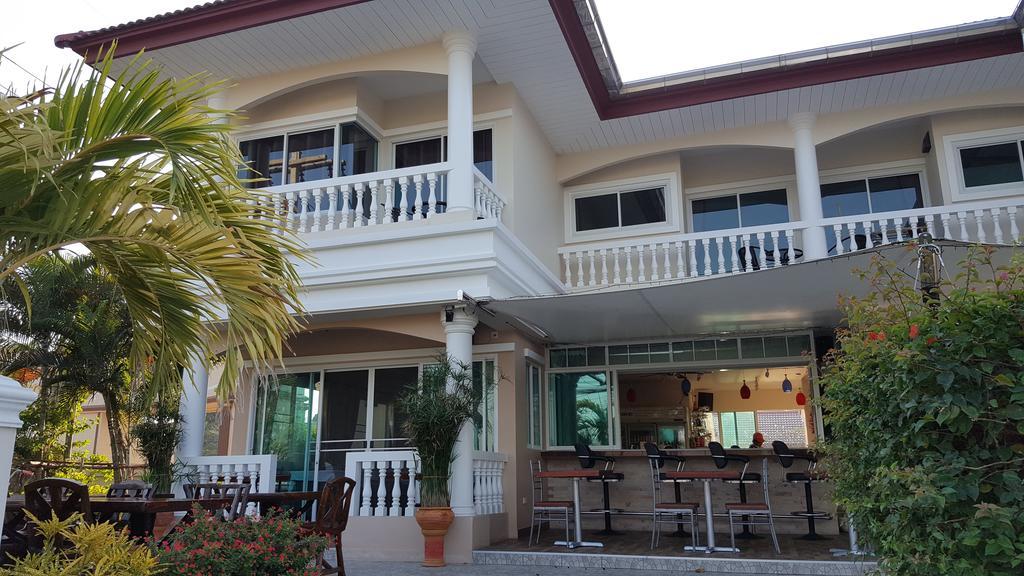 East Shore Pattaya Guest house Nong Prue