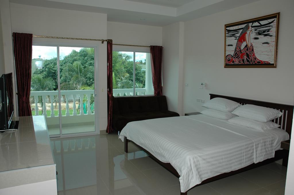 East Shore Pattaya Nong Prue