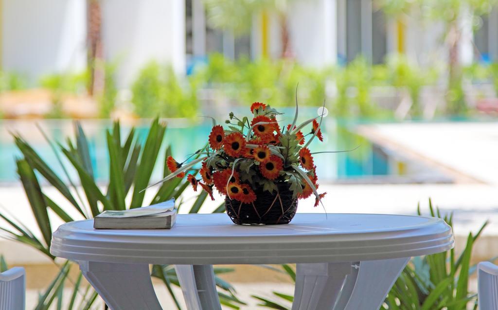 Gypsy Sea View Resort- Island