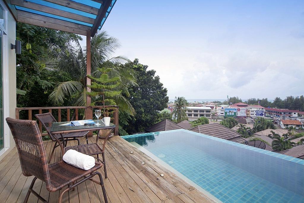 Hill 21 Villa Karon