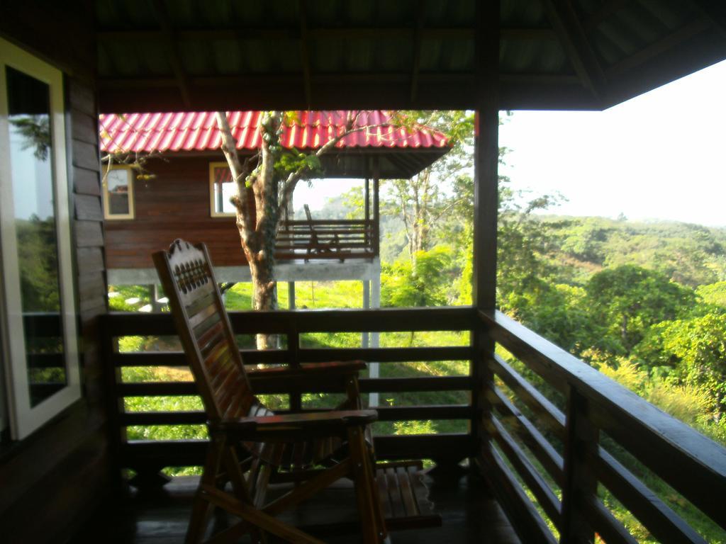 Lamai Koh Payam Lodge Koh Phayam