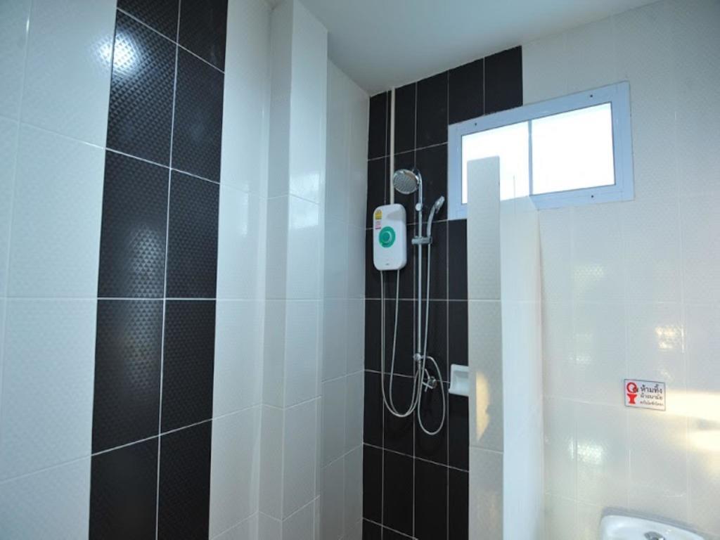 Park & Pool Hotel 3*
