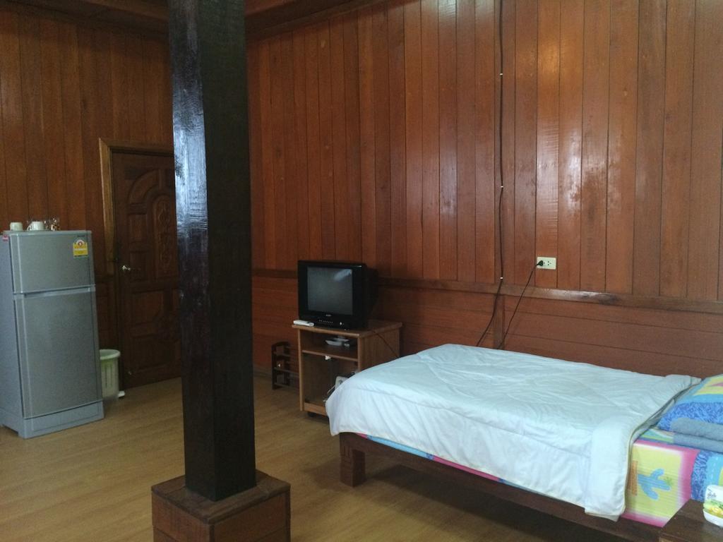House Kamala Beach Guest house 2*
