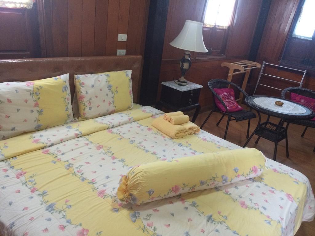 Guest house House Kamala Beach 2*