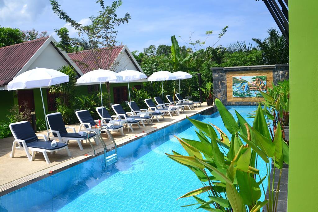 Khaolak C-Nior Bungalow