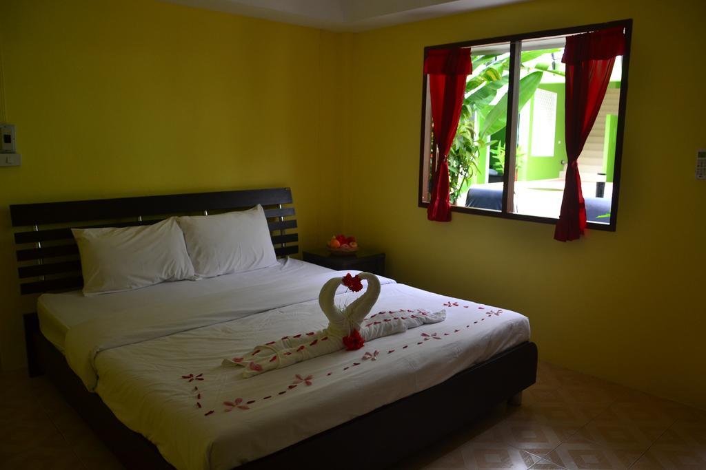 Khaolak C-Nior Bungalow * Khao Lak