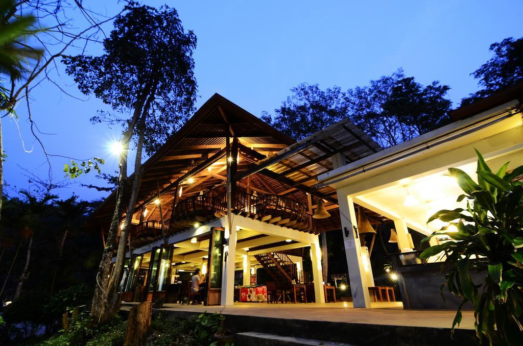 Resort Siam Bay