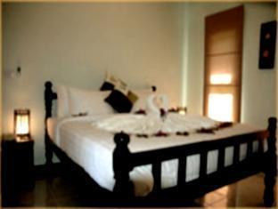 Thai Modern & 