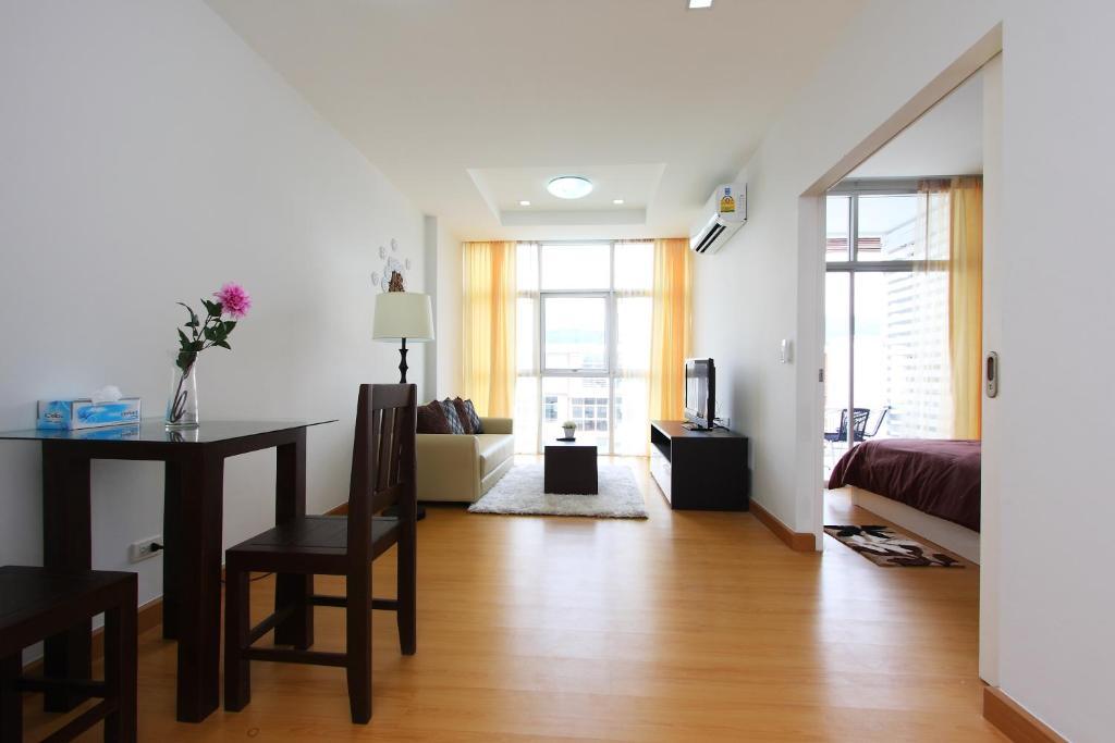 Apartment At Sea *