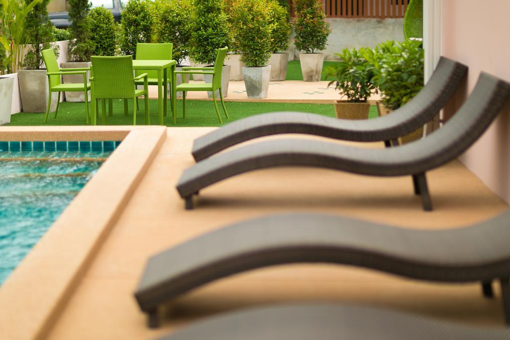 Calla Lily Boutique 4*