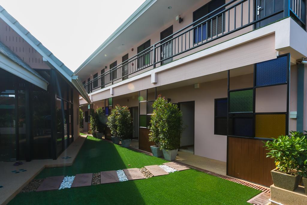 Calla Lily Boutique Hotel 4*